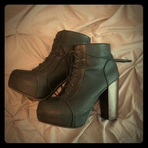 High Heel Chucky Boots